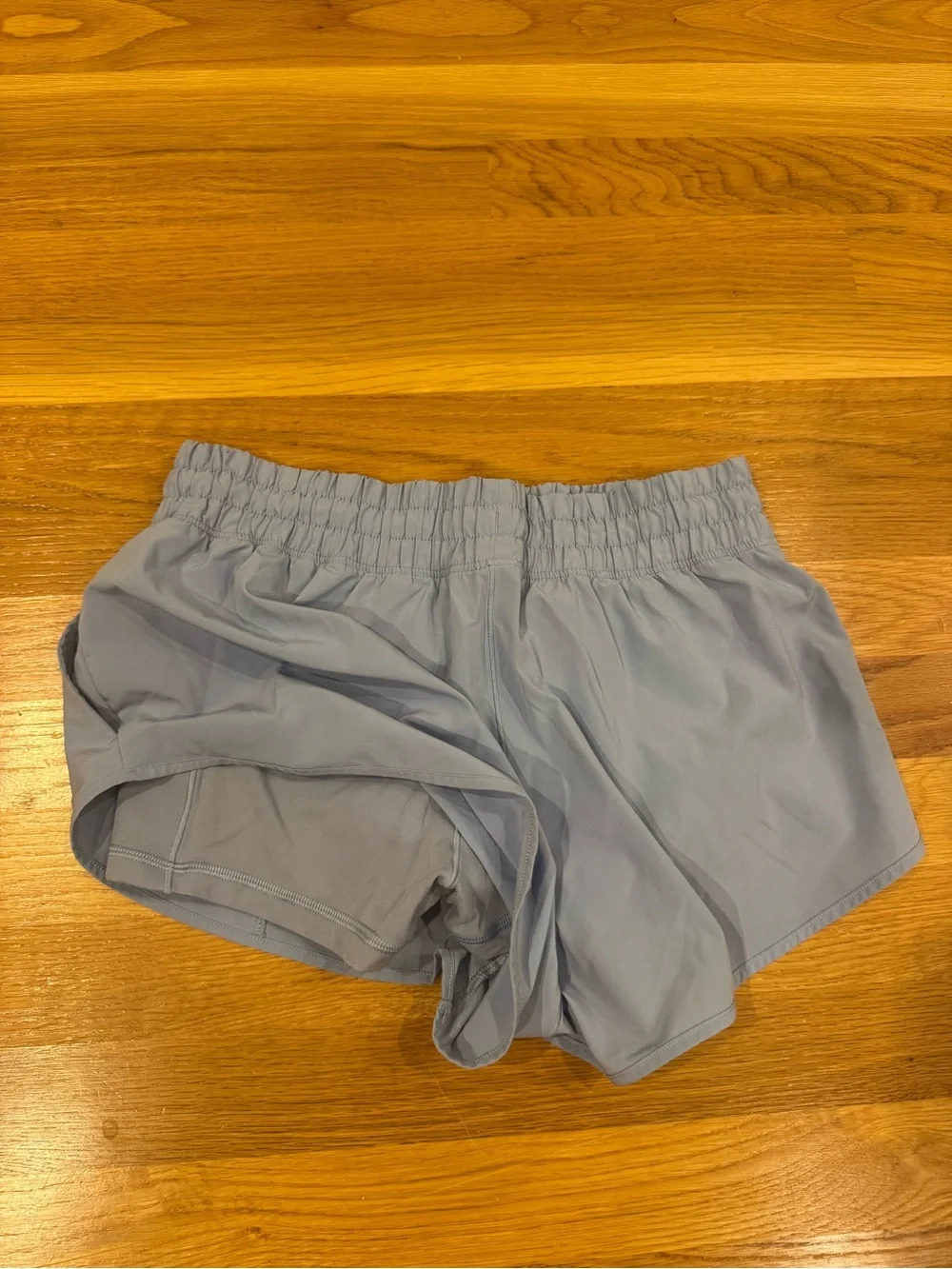 Offline by aerie 2” hot stuff shorts